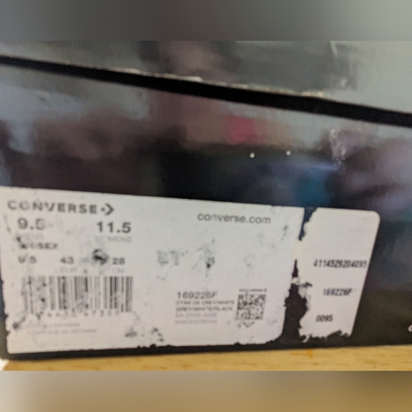 Converse - Picture 8 of 9